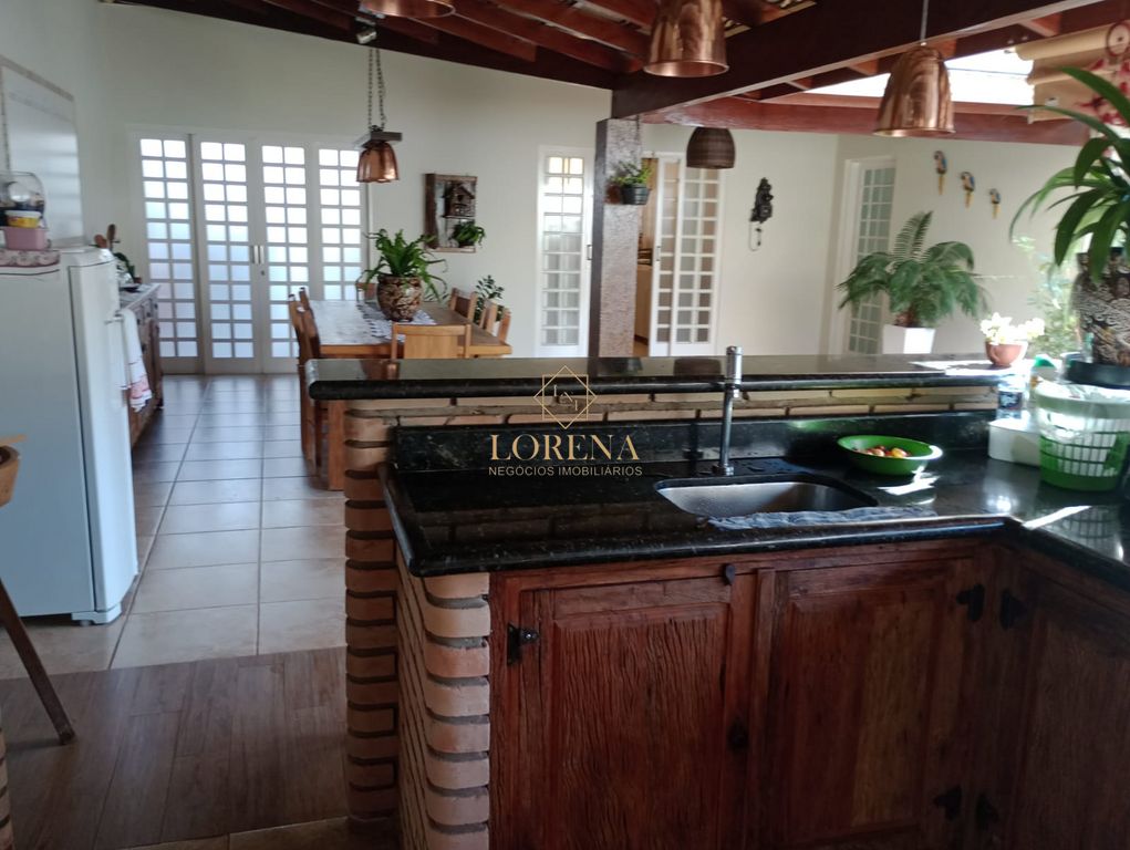 Sobrado com 4 quartos à venda, 248m² — foto 11 de 25