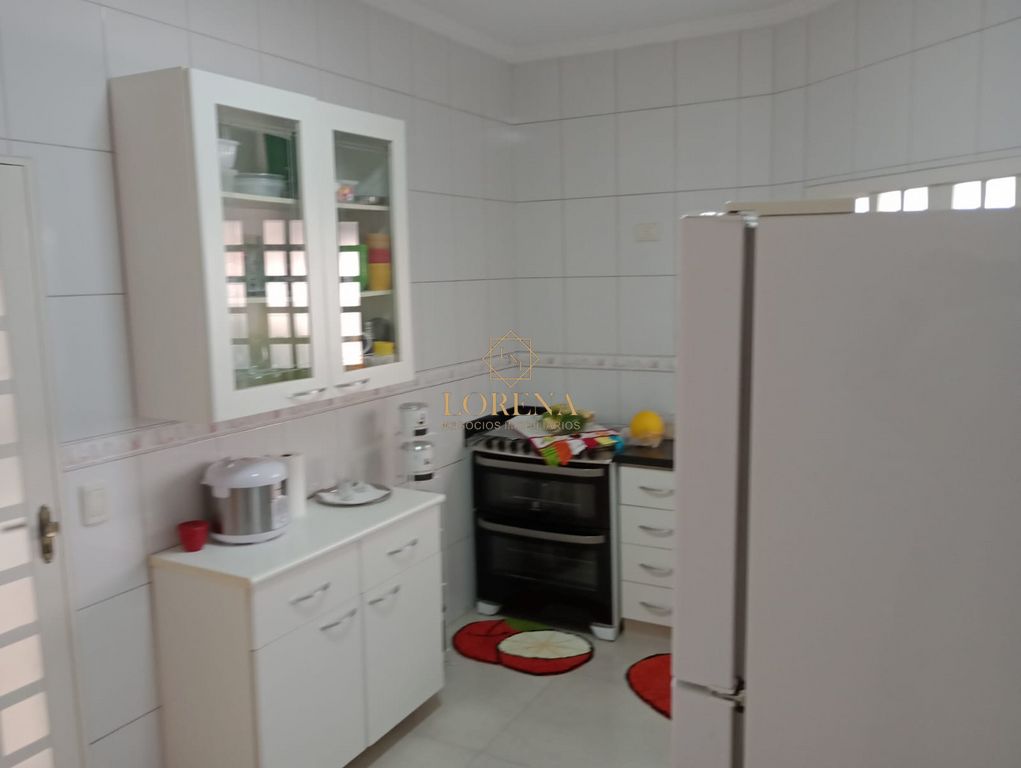 Sobrado com 4 quartos à venda, 248m² — foto 15 de 25