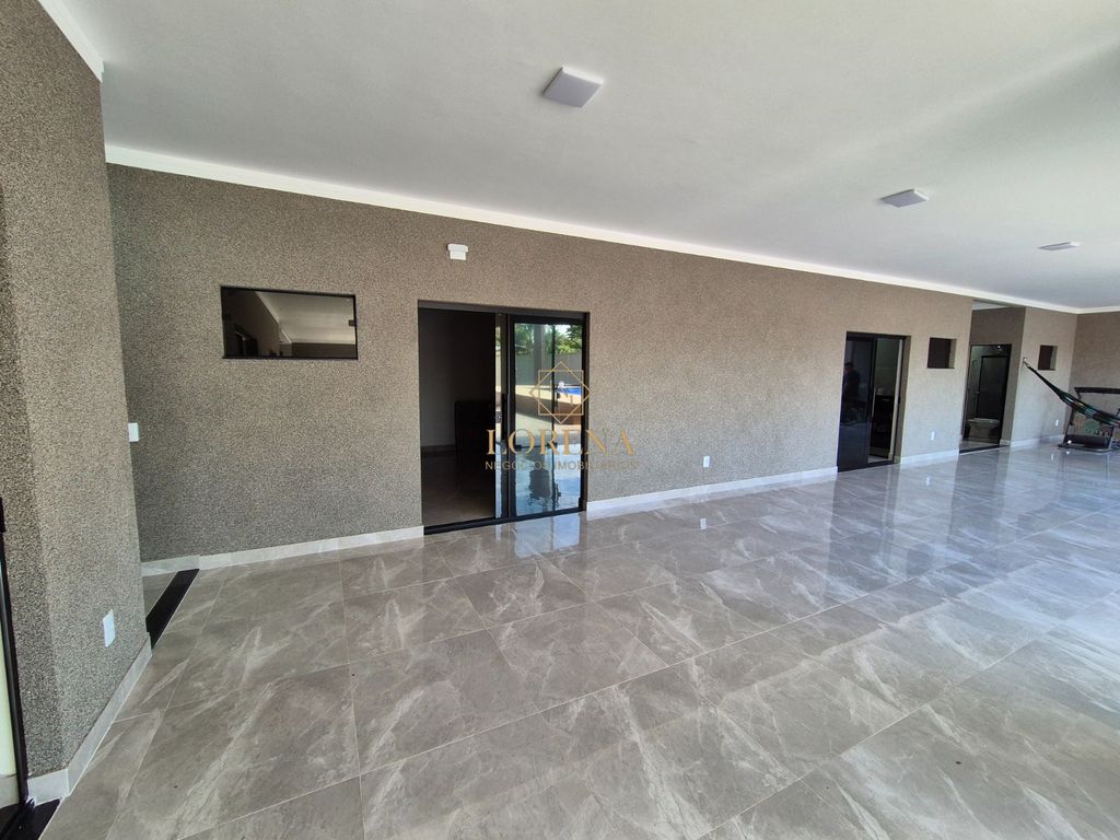 Fazenda / Sítio / Chácara com 5 quartos à venda, 1000m² — foto 4 de 17