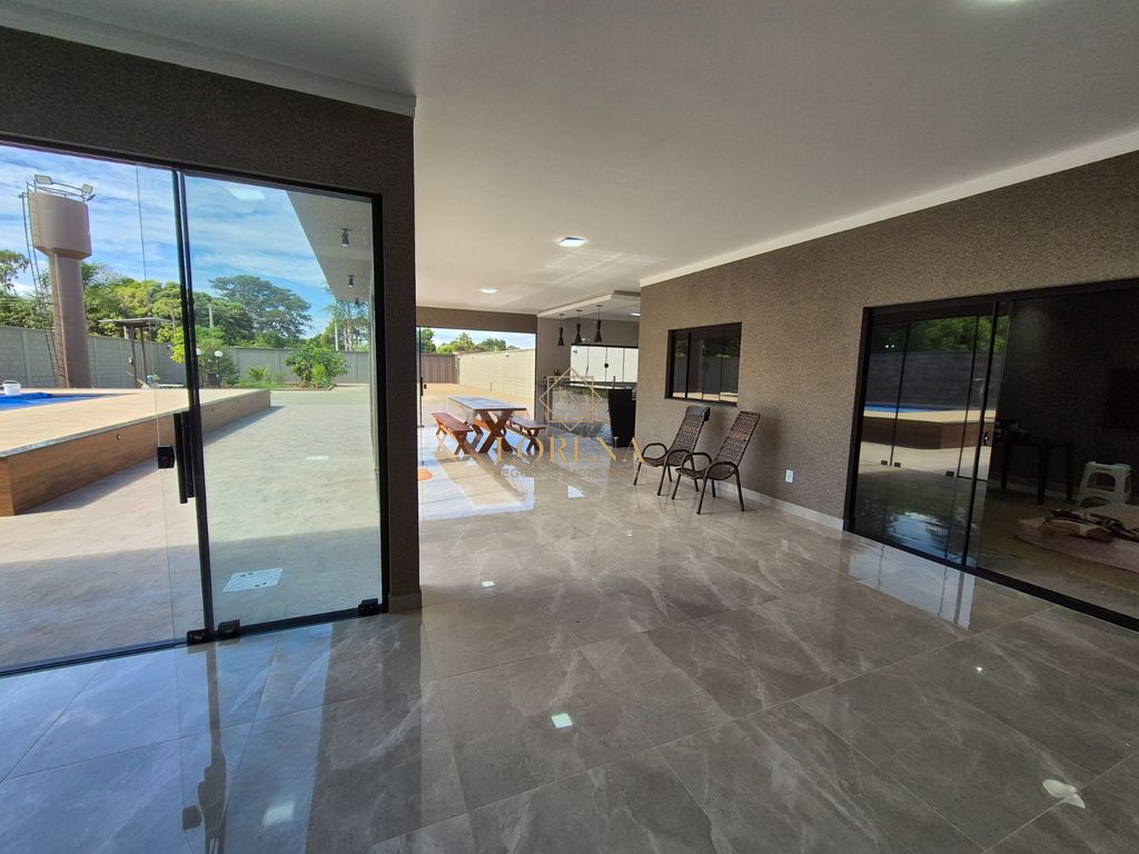Fazenda / Sítio / Chácara com 5 quartos à venda, 1000m² — foto 5 de 17