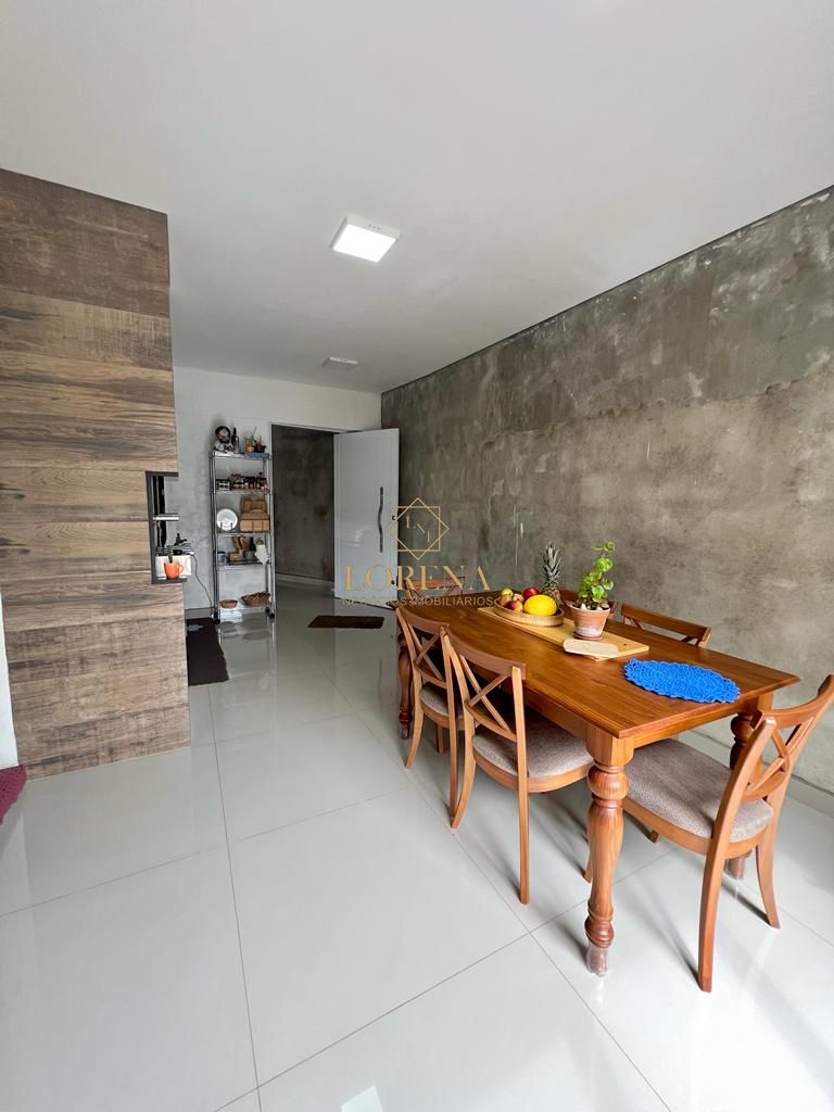 Casa com 3 quartos à venda, 190m² — foto 12 de 21