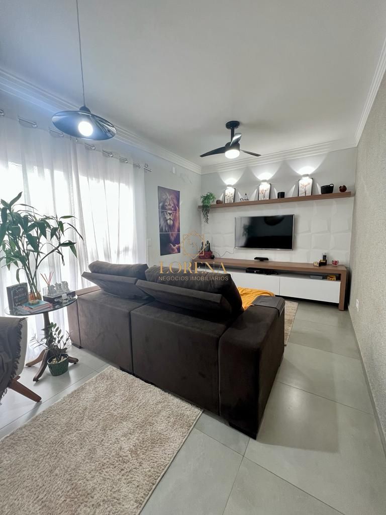 Casa com 3 quartos à venda, 190m² — foto 7 de 21