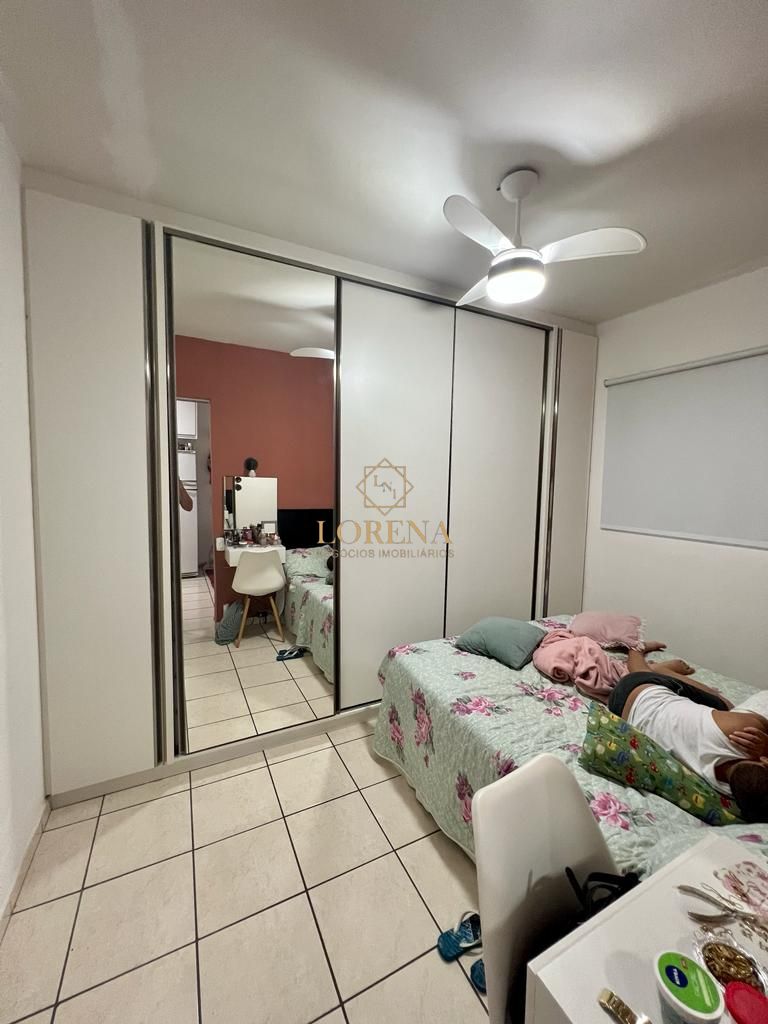 Casa com 3 quartos à venda, 190m² — foto 3 de 21