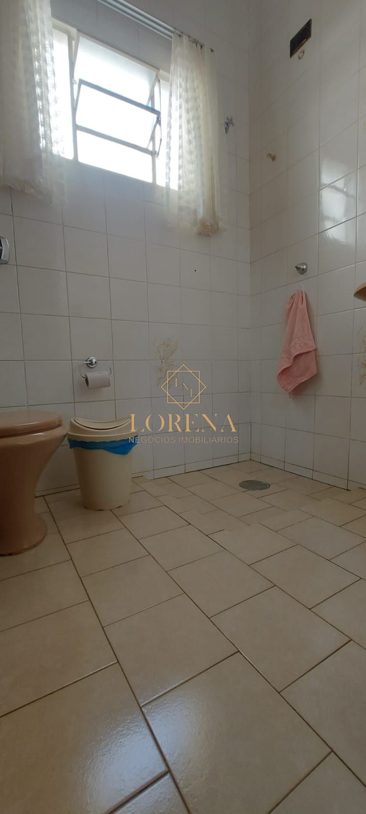 Casa com 3 quartos à venda, 240m² — foto 7 de 20