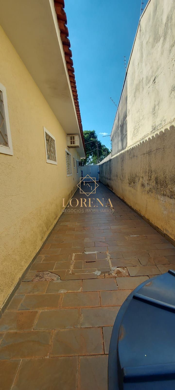 Casa com 3 quartos à venda, 240m² — foto 16 de 20