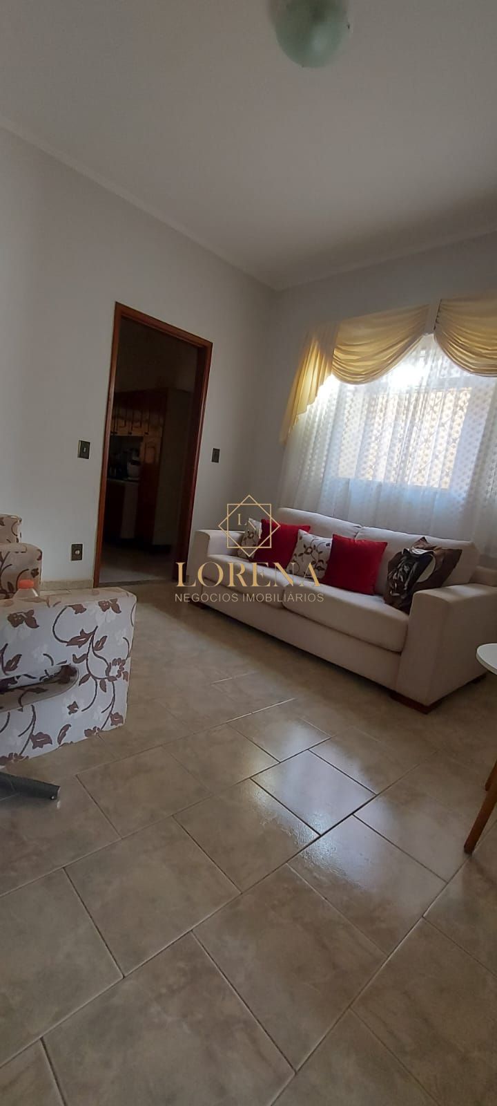 Casa com 3 quartos à venda, 240m² — foto 11 de 20