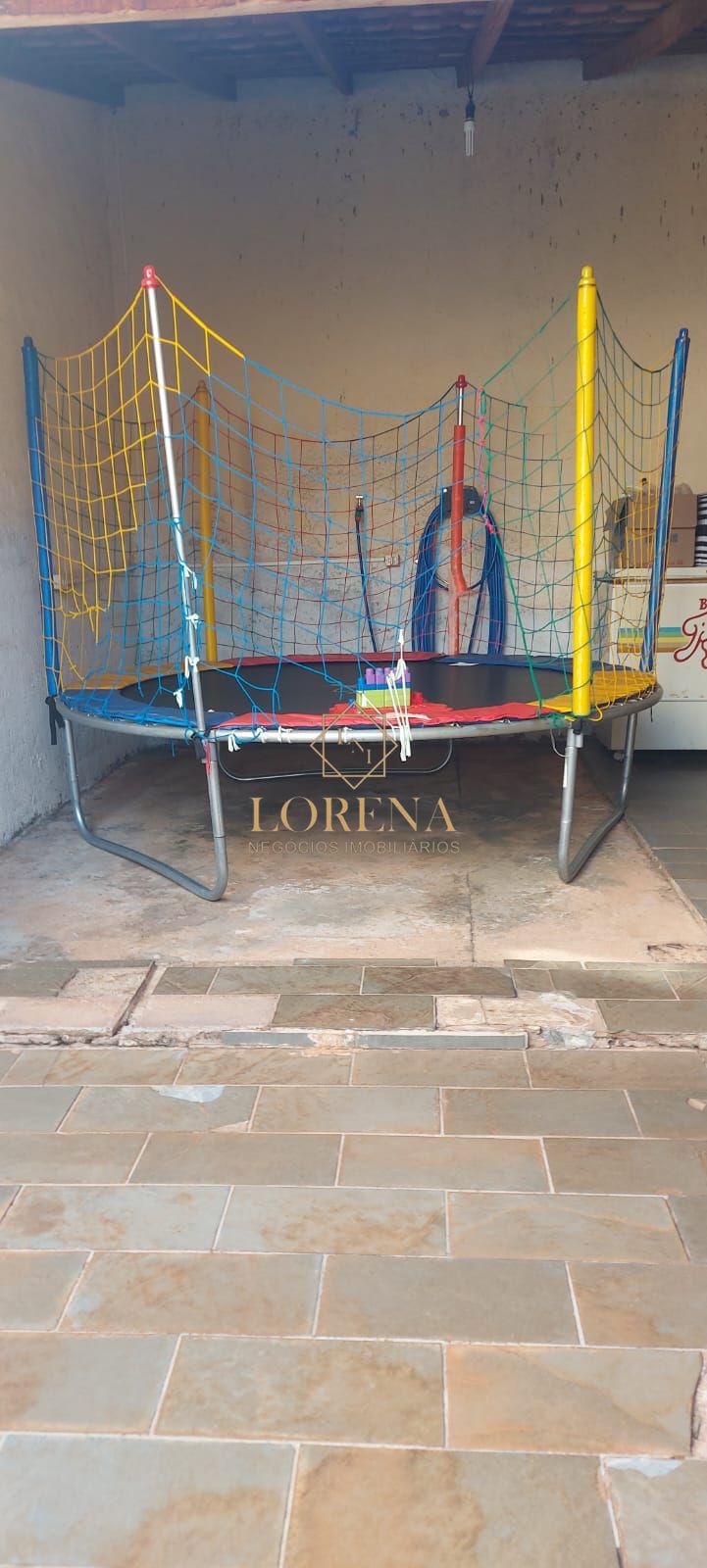 Casa com 3 quartos à venda, 240m² — foto 18 de 20