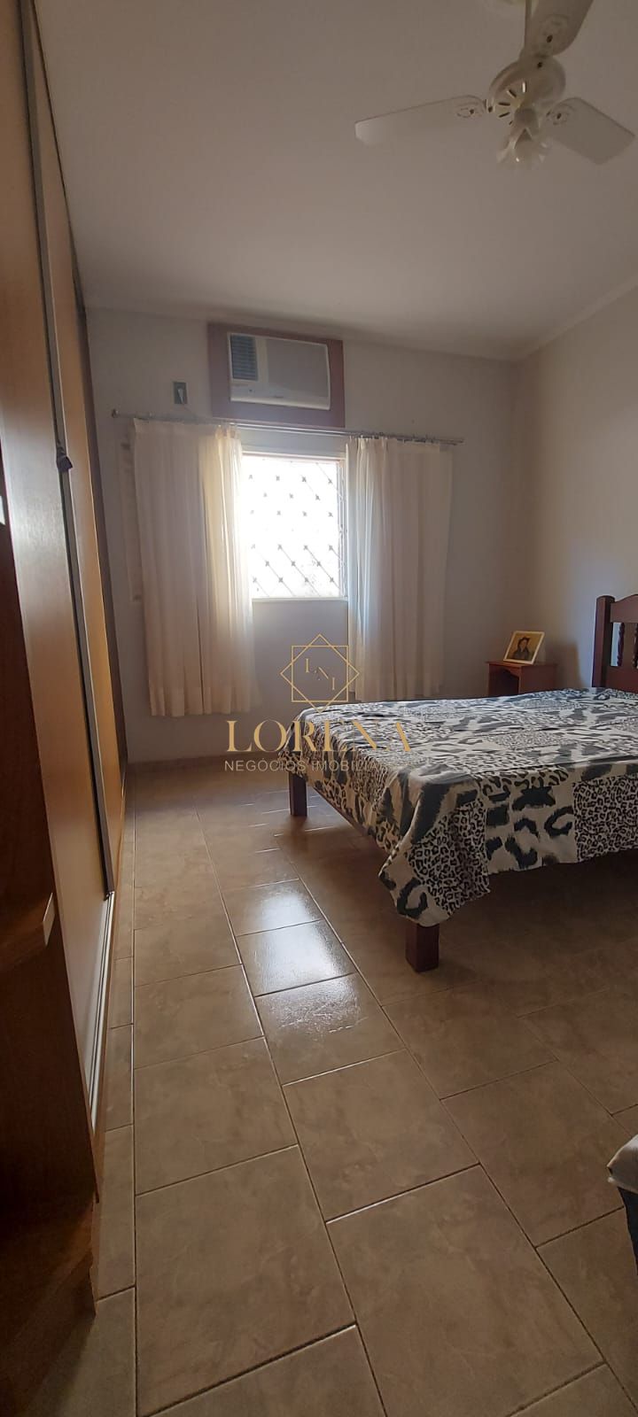 Casa com 3 quartos à venda, 240m² — foto 5 de 20