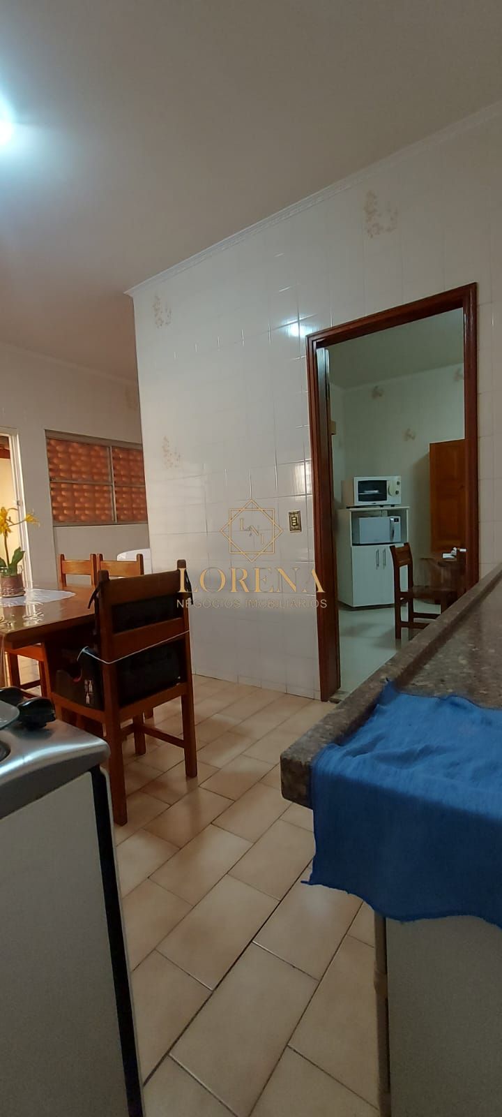 Casa com 3 quartos à venda, 240m² — foto 15 de 20
