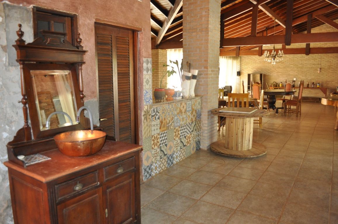 Fazenda / Sítio / Chácara com 3 quartos à venda, 1300m² — foto 10 de 20