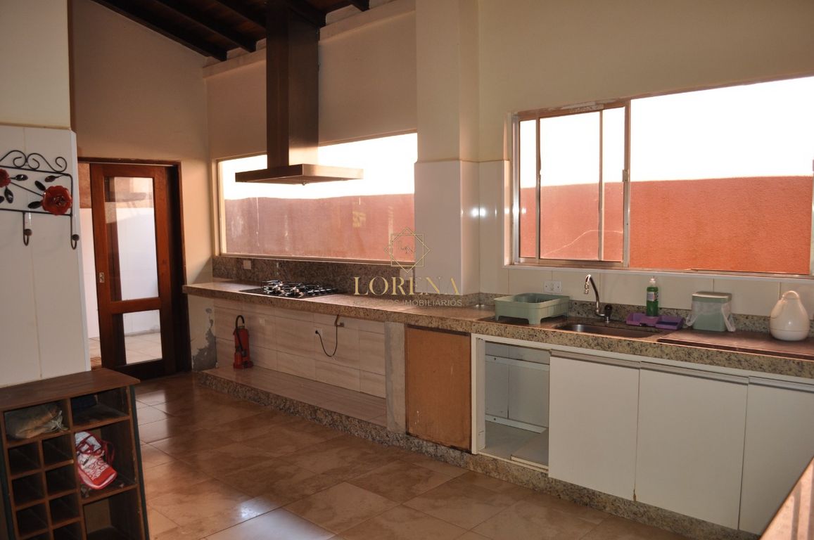 Fazenda / Sítio / Chácara com 3 quartos à venda, 1300m² — foto 7 de 20