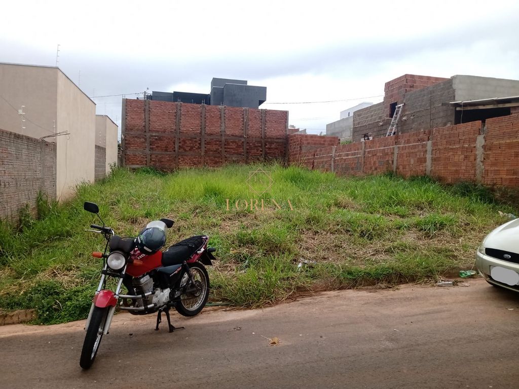 Terreno / Lote / Condomínio  à venda, 220m² — foto 1 de 1