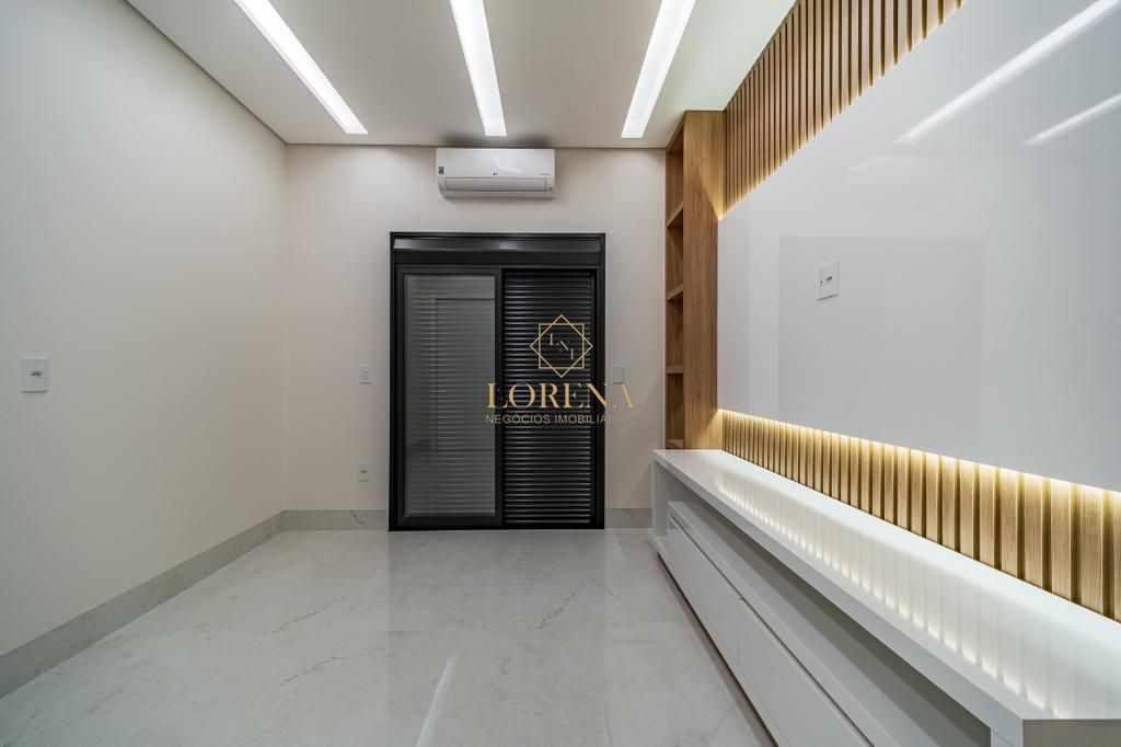 Casa de Condomínio com 4 quartos à venda, 260m² — foto 10 de 30