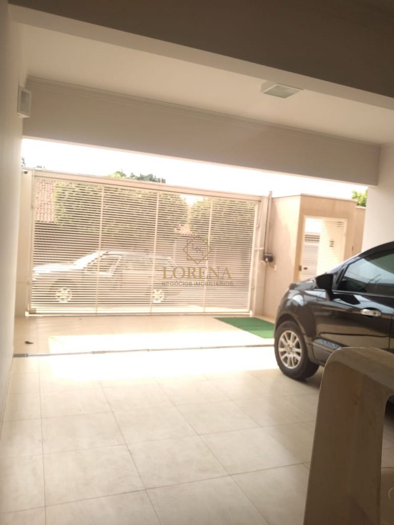 Sobrado com 3 quartos à venda, 250m² — foto 4 de 37