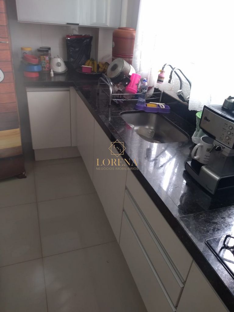 Sobrado com 3 quartos à venda, 250m² — foto 5 de 37