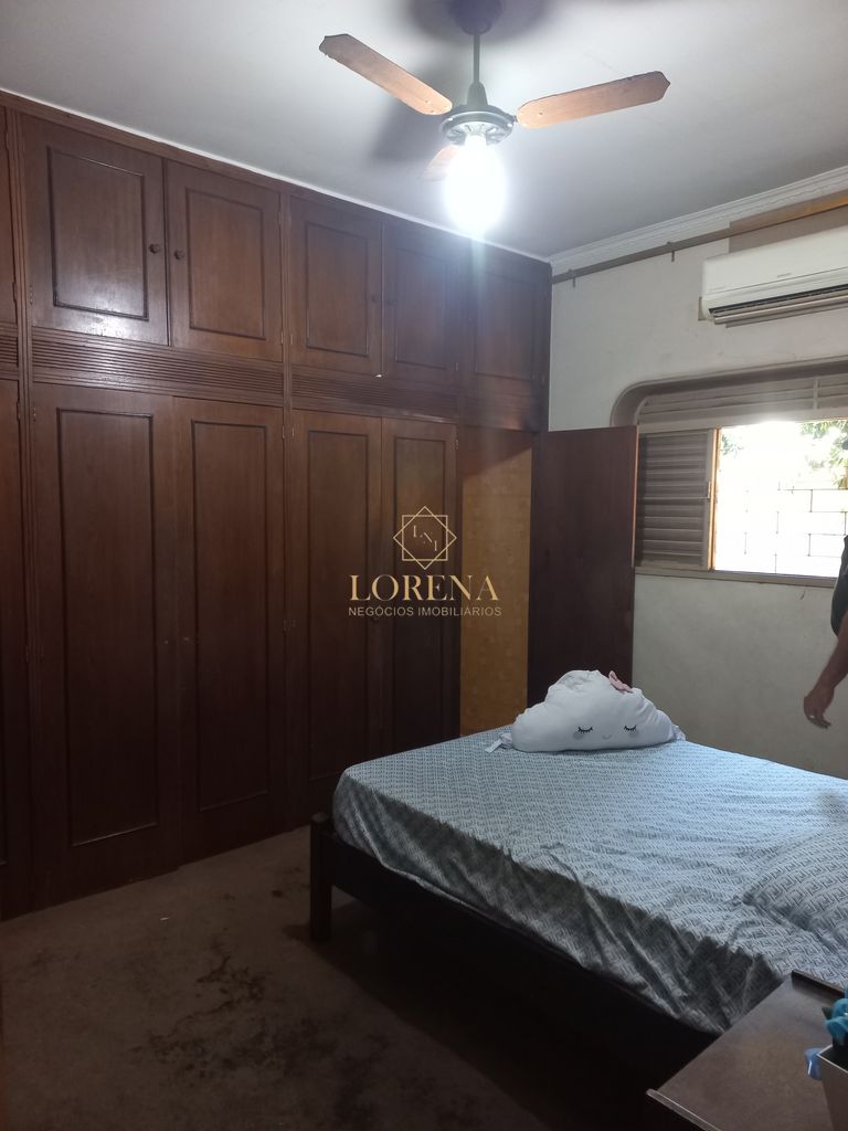 Sobrado com 6 quartos à venda, 573m² — foto 2 de 28