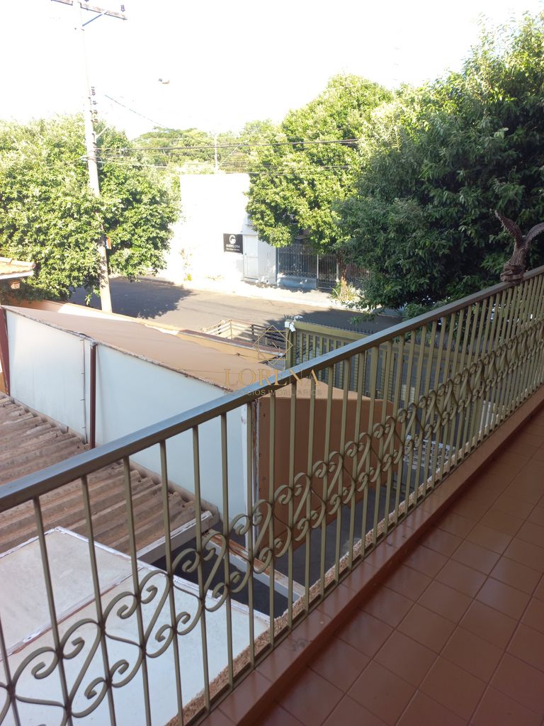 Sobrado com 6 quartos à venda, 573m² — foto 1 de 28