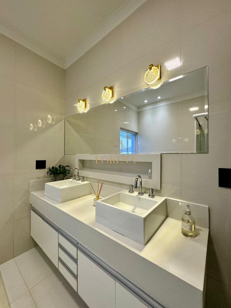 Casa de Condomínio com 4 quartos à venda, 270m² — foto 8 de 26