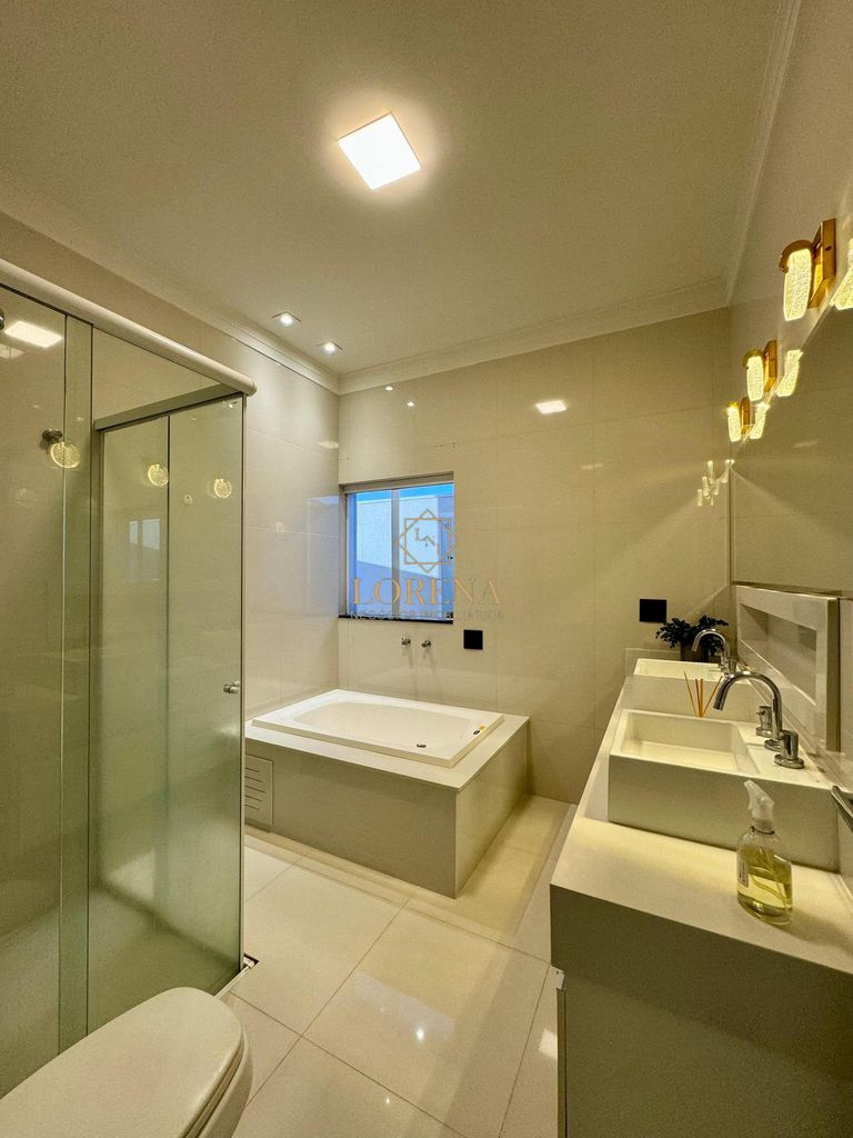 Casa de Condomínio com 4 quartos à venda, 270m² — foto 9 de 26