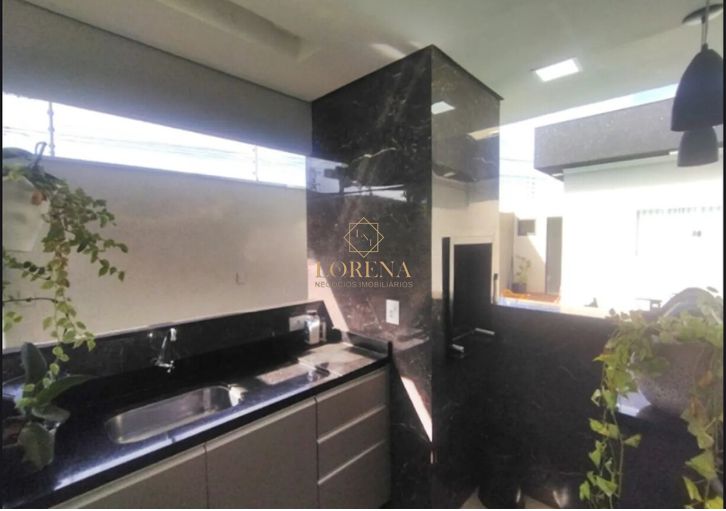 Casa com 3 quartos à venda, 180m² — foto 8 de 15