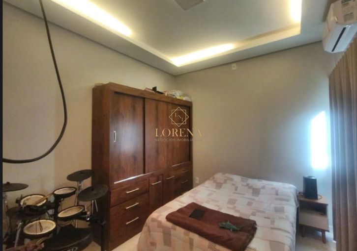 Casa com 3 quartos à venda, 180m² — foto 3 de 15