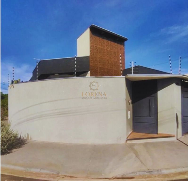 Casa com 3 quartos à venda, 180m² — foto 1 de 15