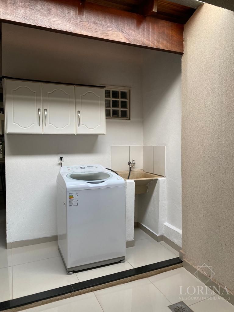Casa com 3 quartos à venda, 200m² — foto 17 de 17