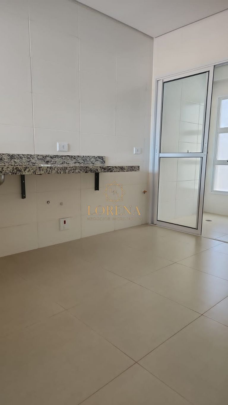 Apartamento com 2 quartos à venda, 70m² — foto 7 de 13
