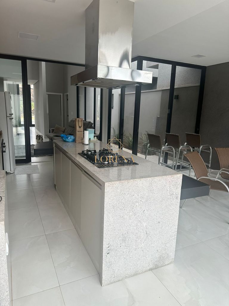 Casa de Condomínio com 3 quartos à venda, 230m² — foto 6 de 38