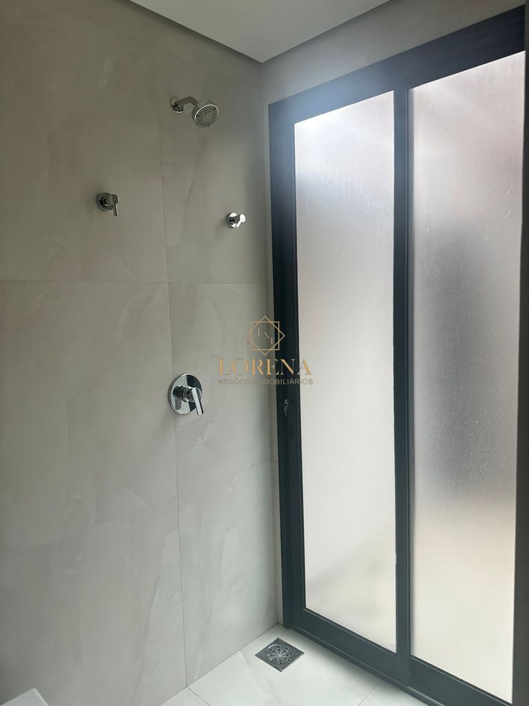 Casa de Condomínio com 3 quartos à venda, 230m² — foto 12 de 38