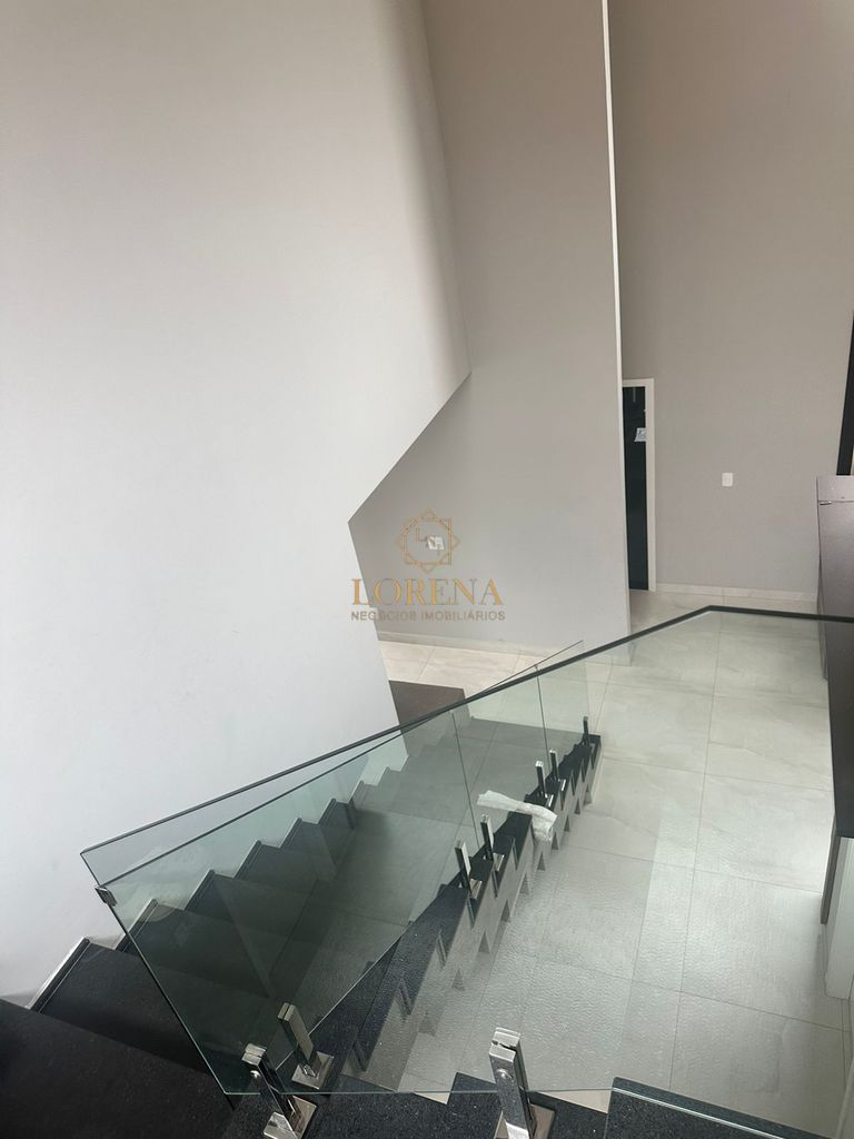 Casa de Condomínio com 3 quartos à venda, 230m² — foto 13 de 38