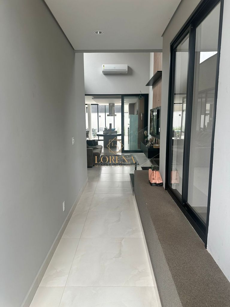 Casa de Condomínio com 3 quartos à venda, 230m² — foto 25 de 38