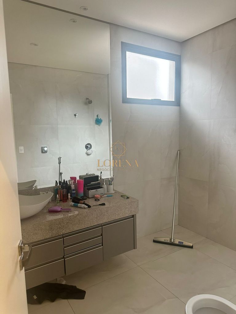 Casa de Condomínio com 3 quartos à venda, 230m² — foto 30 de 38