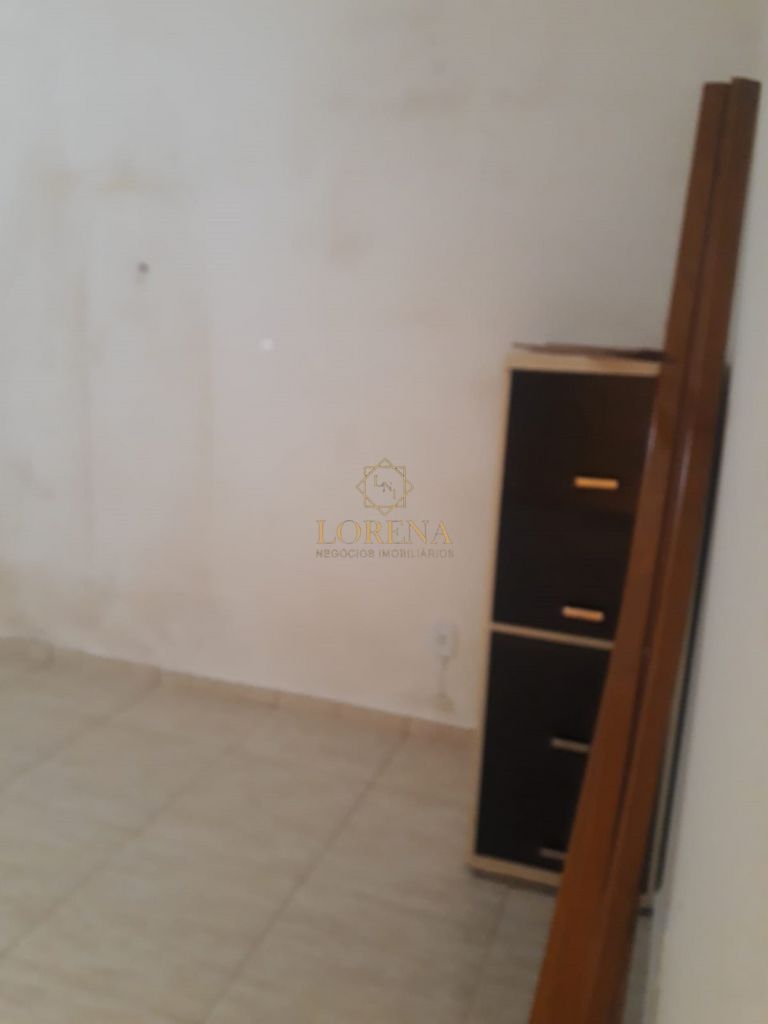 Casa com 4 quartos à venda, 170m² — foto 4 de 13
