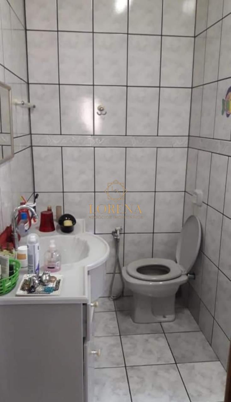 Casa com 4 quartos à venda, 170m² — foto 5 de 13