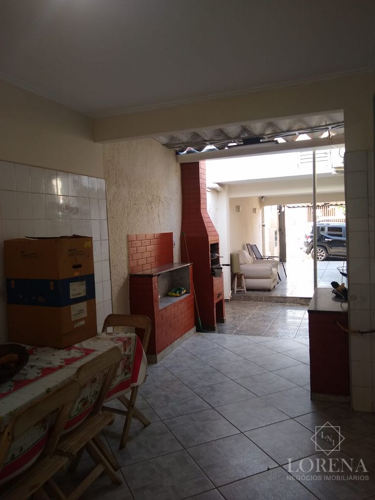 Casa com 3 quartos à venda, 275m² — foto 14 de 17
