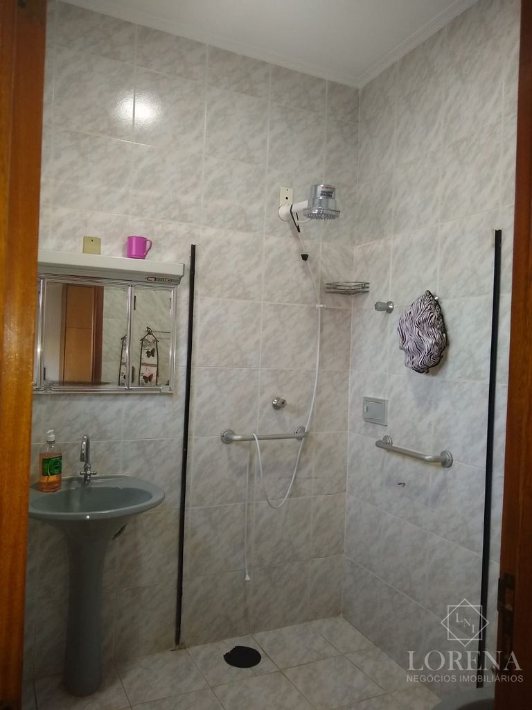 Casa com 3 quartos à venda, 275m² — foto 12 de 17