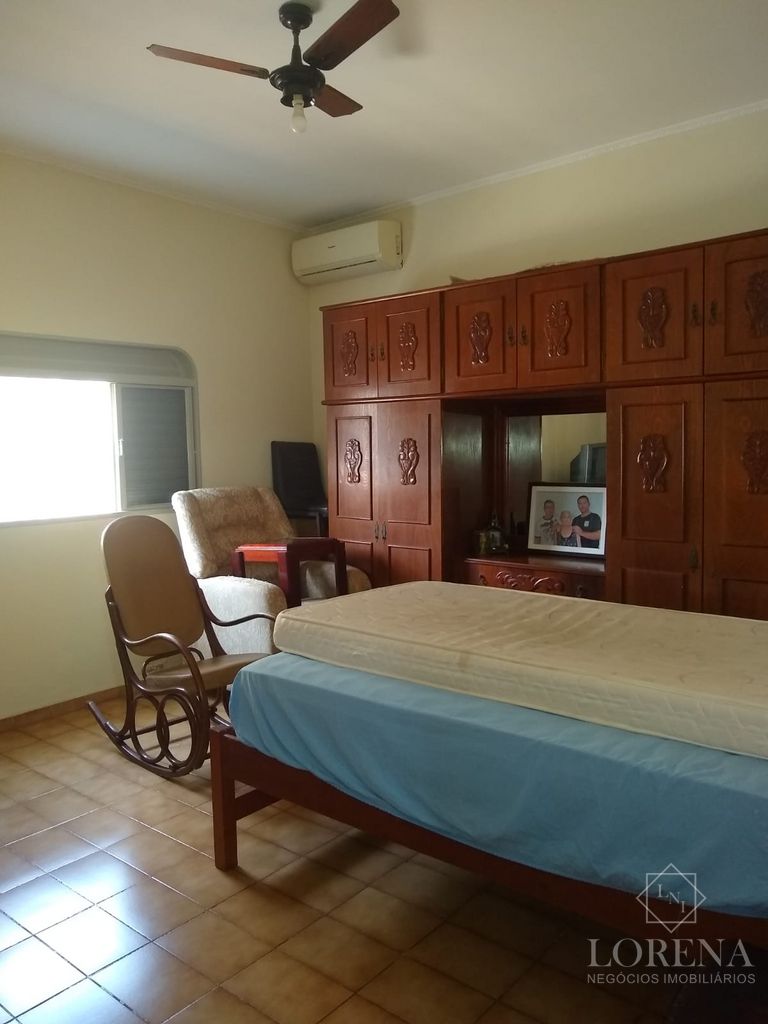 Casa com 3 quartos à venda, 275m² — foto 7 de 17