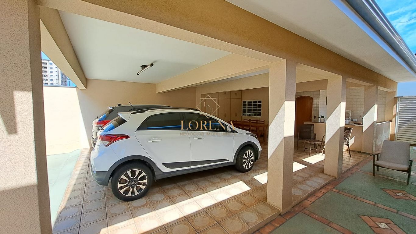 Casa com 3 quartos à venda, 246m² — foto 16 de 16