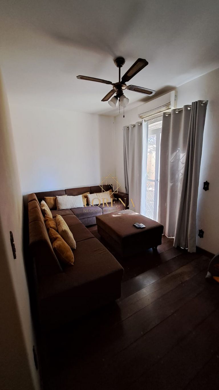 Casa com 3 quartos à venda, 246m² — foto 8 de 16