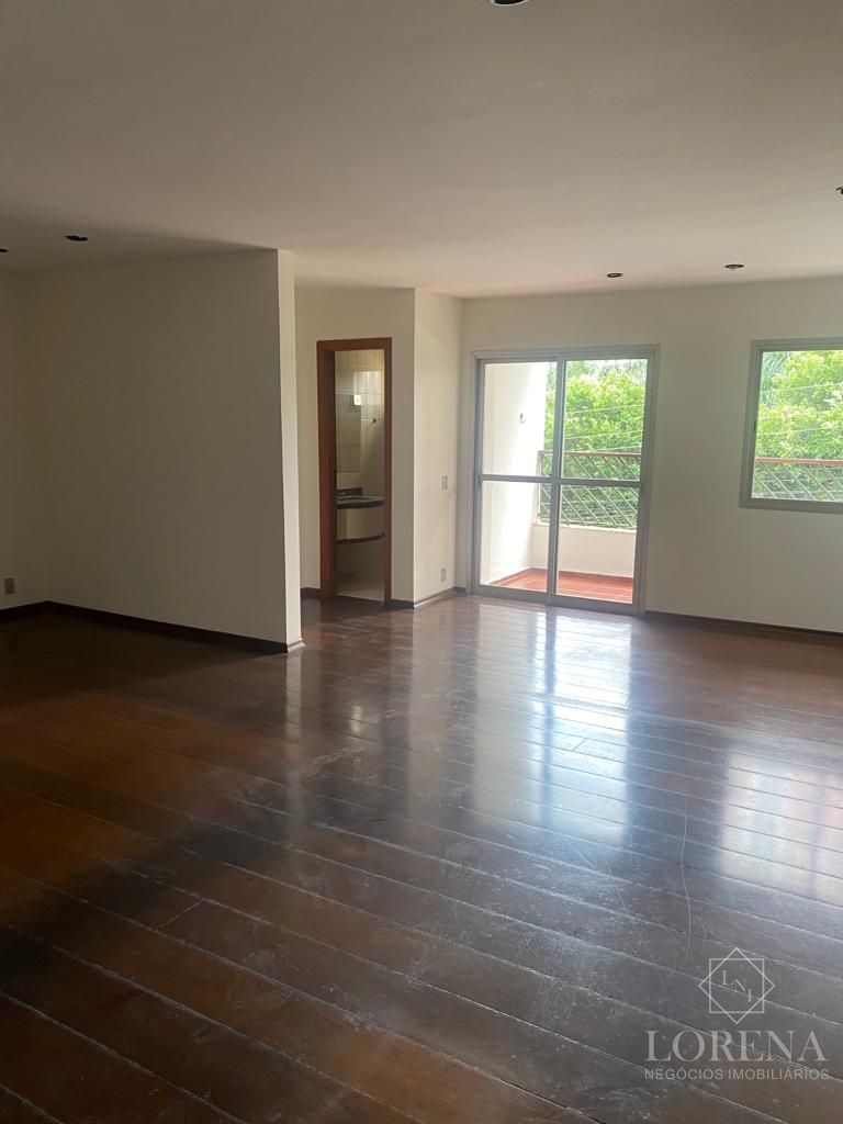 Apartamento com 4 quartos à venda, 175m² — foto 2 de 15