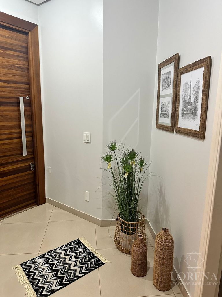Casa de Condomínio com 3 quartos à venda, 250m² — foto 3 de 32
