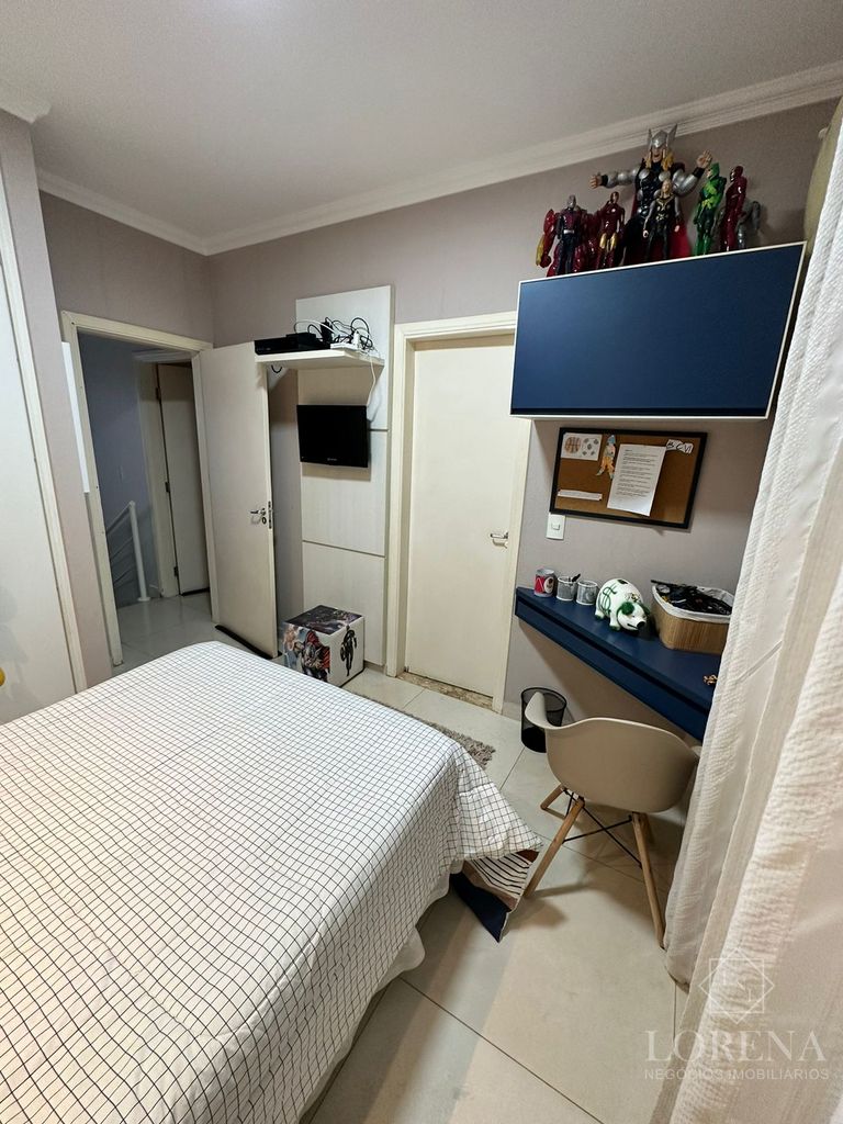 Casa de Condomínio com 3 quartos à venda, 250m² — foto 29 de 32