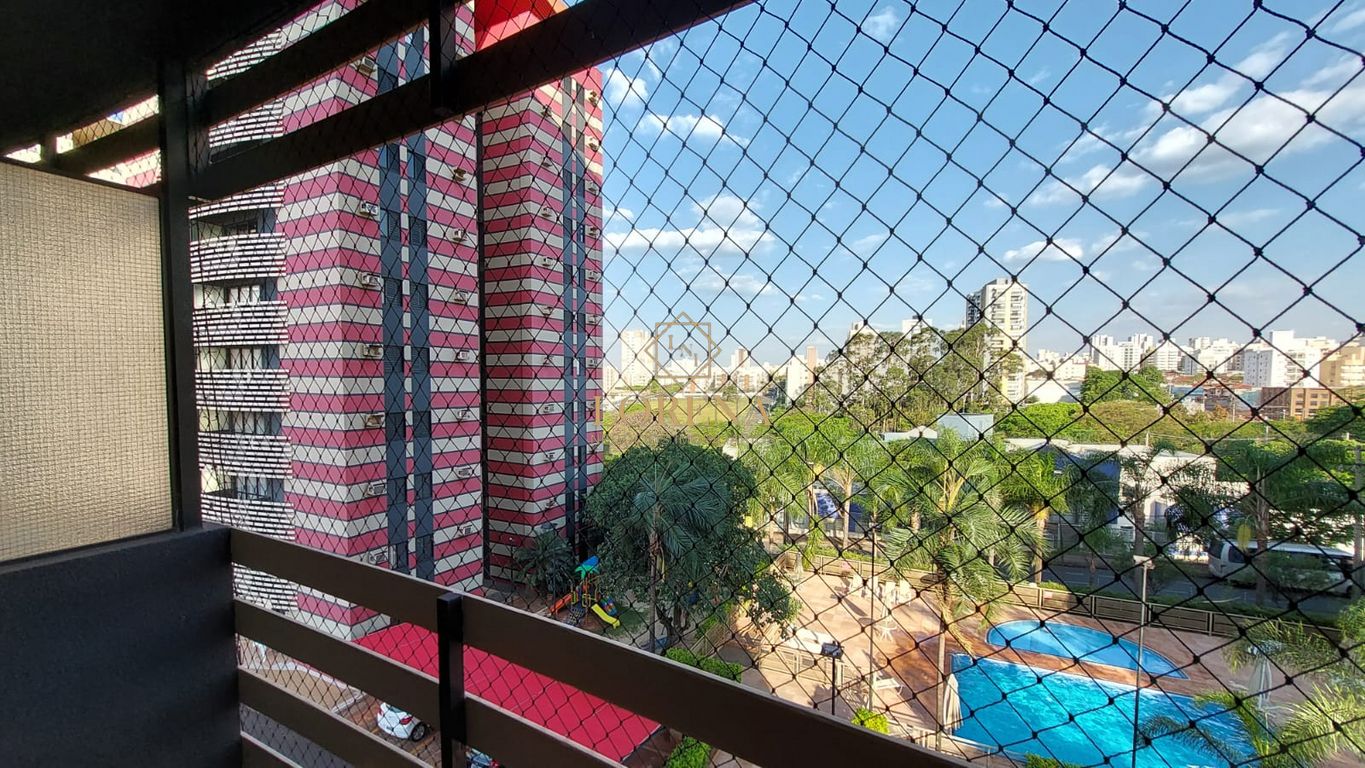 Apartamento com 3 quartos à venda, 140m² — foto 2 de 28