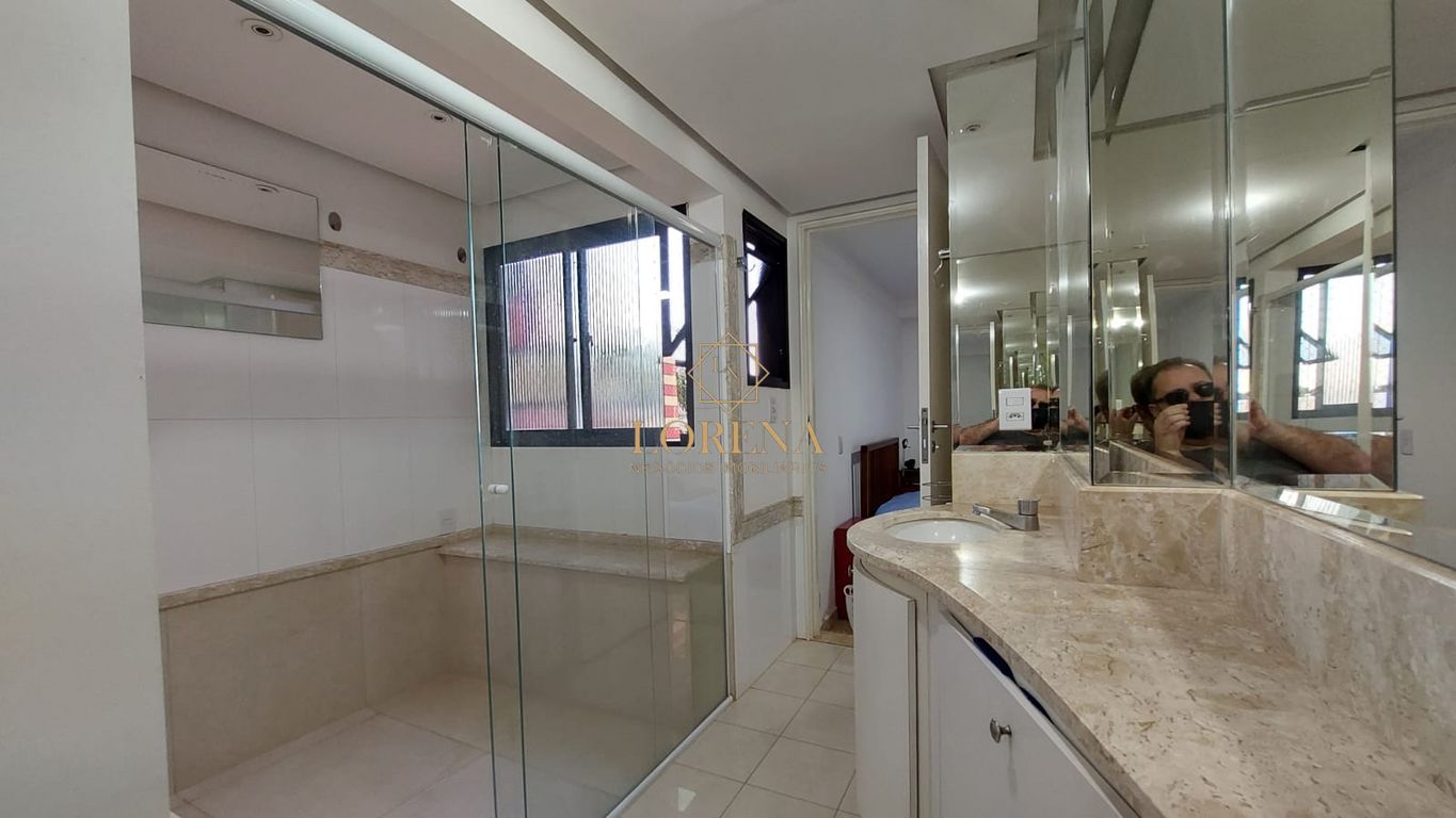 Apartamento com 3 quartos à venda, 140m² — foto 9 de 28