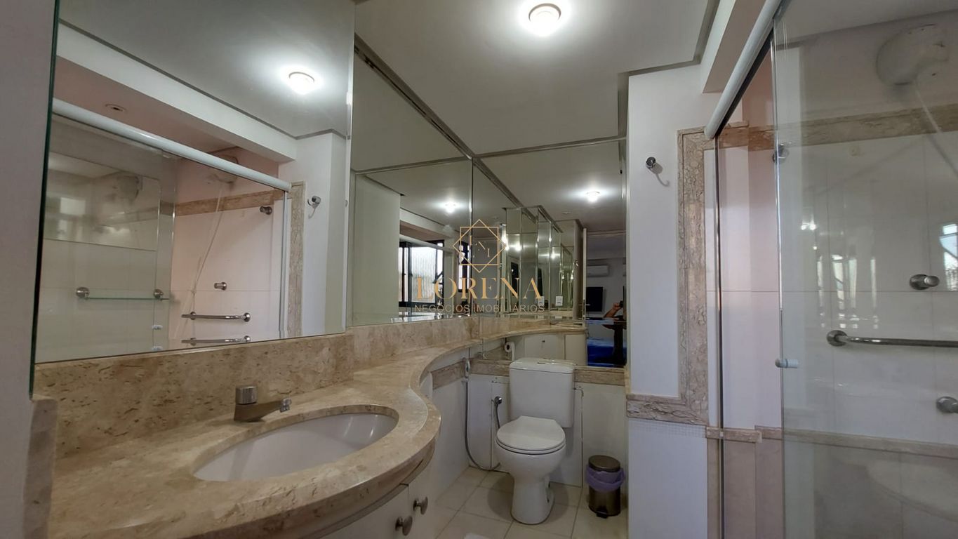 Apartamento com 3 quartos à venda, 140m² — foto 17 de 28