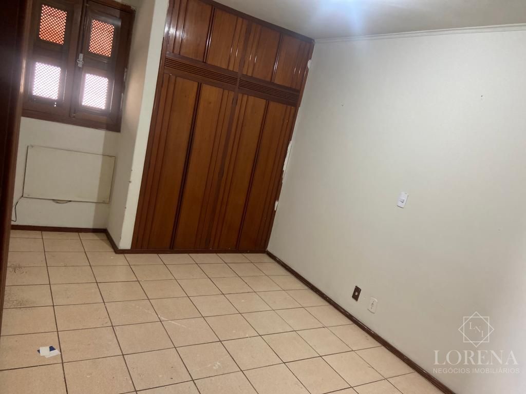 Apartamento com 2 quartos à venda, 75m² — foto 4 de 10