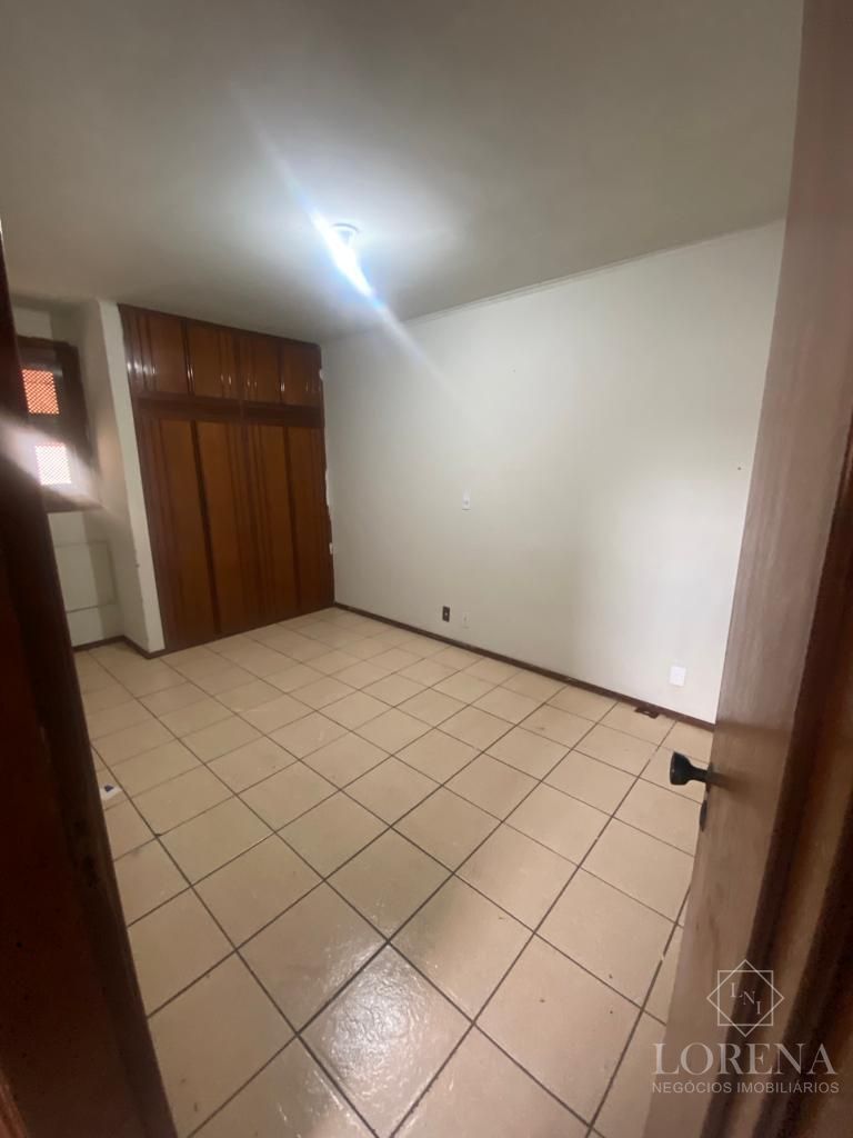 Apartamento com 2 quartos à venda, 75m² — foto 8 de 10