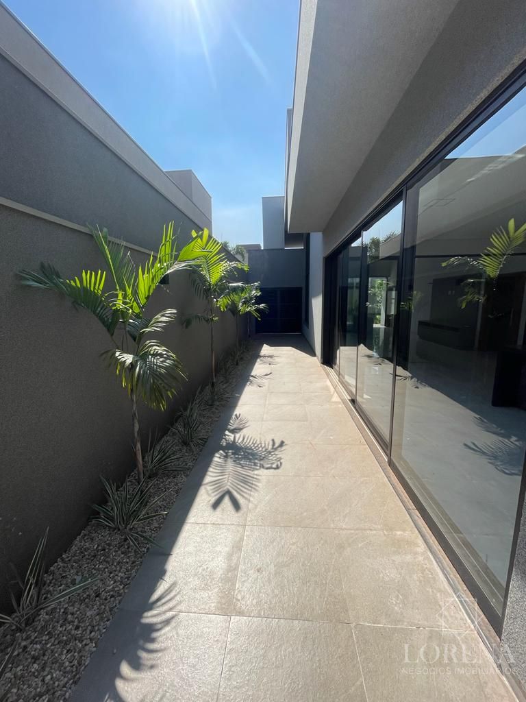 Casa de Condomínio com 3 quartos à venda, 202m² — foto 19 de 23