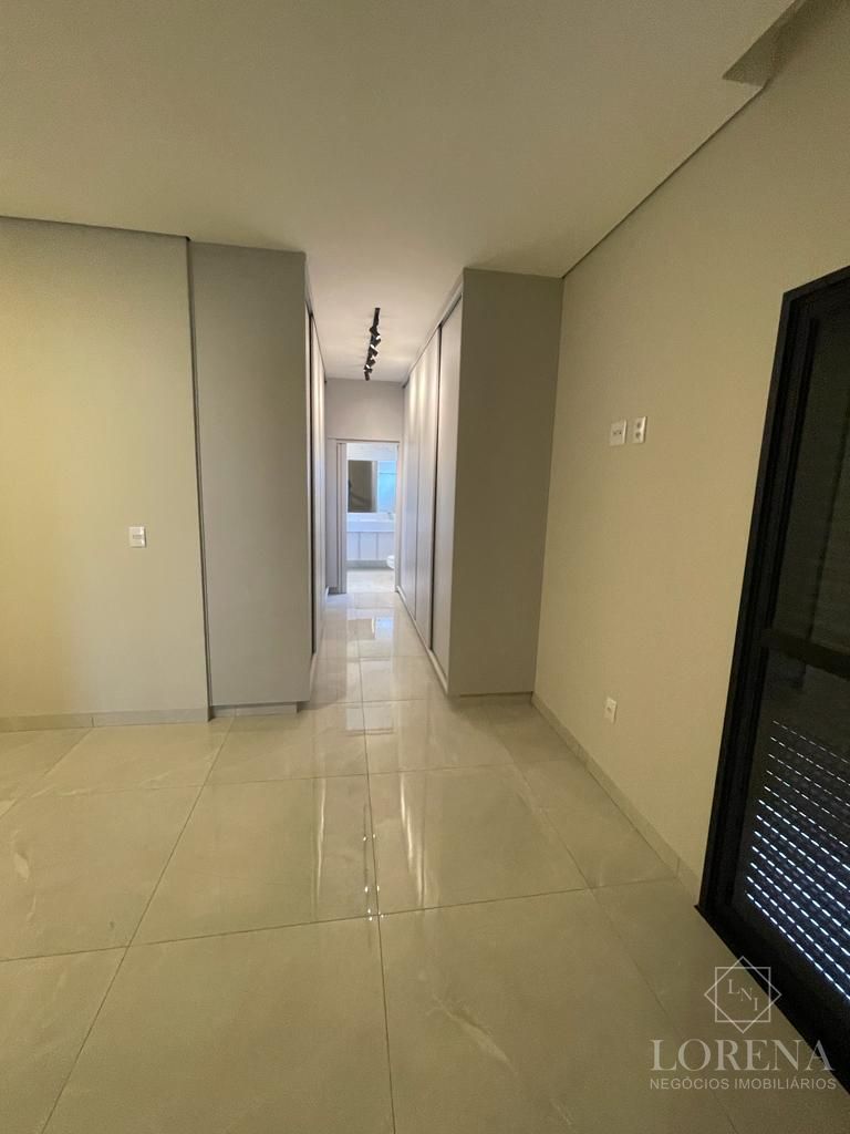 Casa de Condomínio com 3 quartos à venda, 202m² — foto 13 de 23